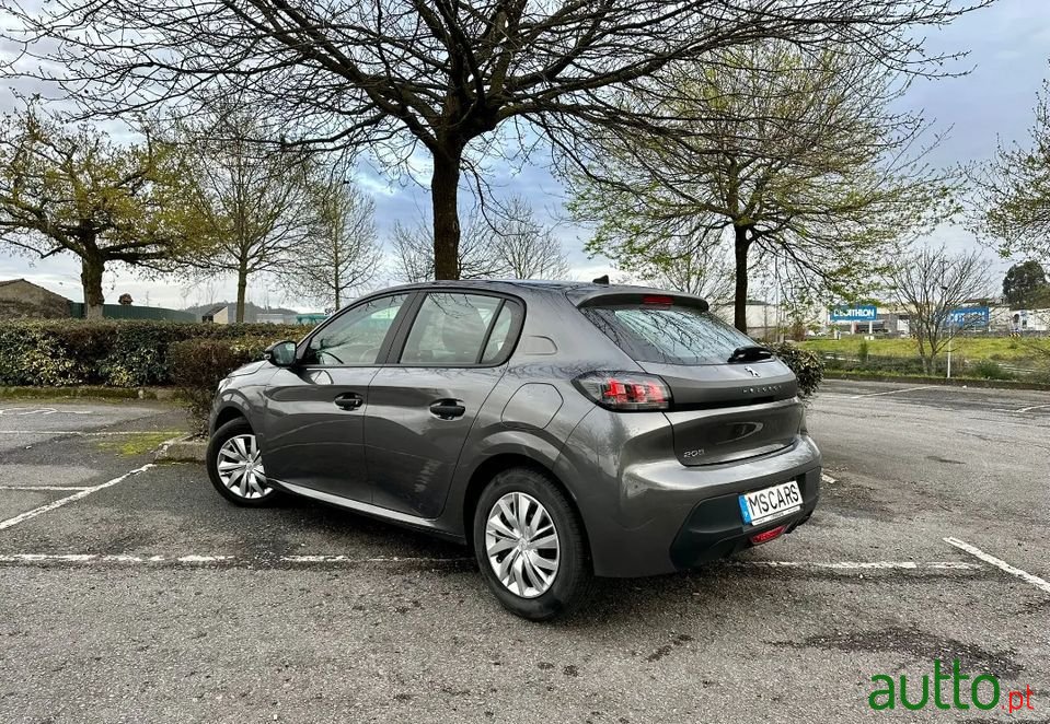 2021' Peugeot 208 photo #5