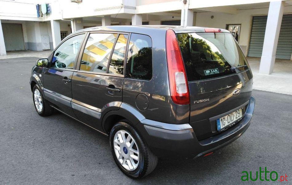 2007' Ford Fusion photo #4