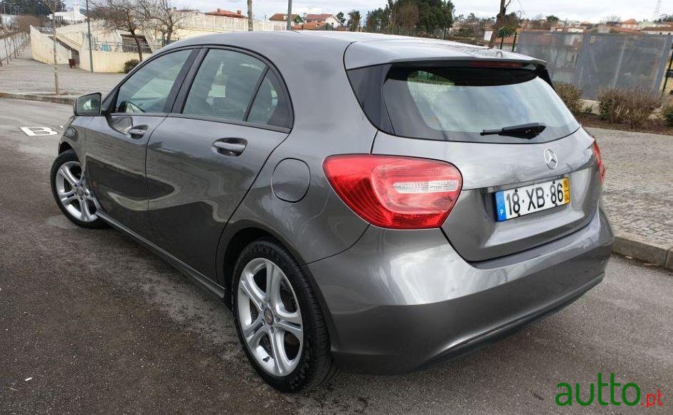 2015' Mercedes-Benz A-180 photo #3