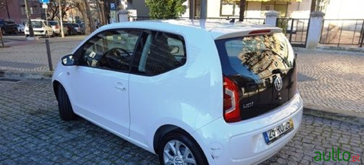 2016' Volkswagen Up ! Auto  3500 EUR photo #2