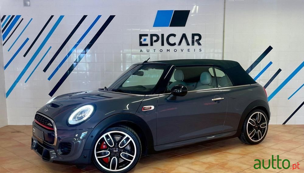 2016' MINI John Cooper Works photo #1