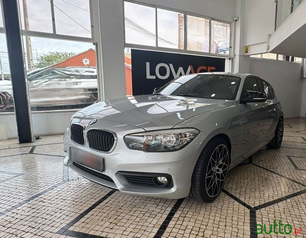 2015' BMW Série 1 D photo #1