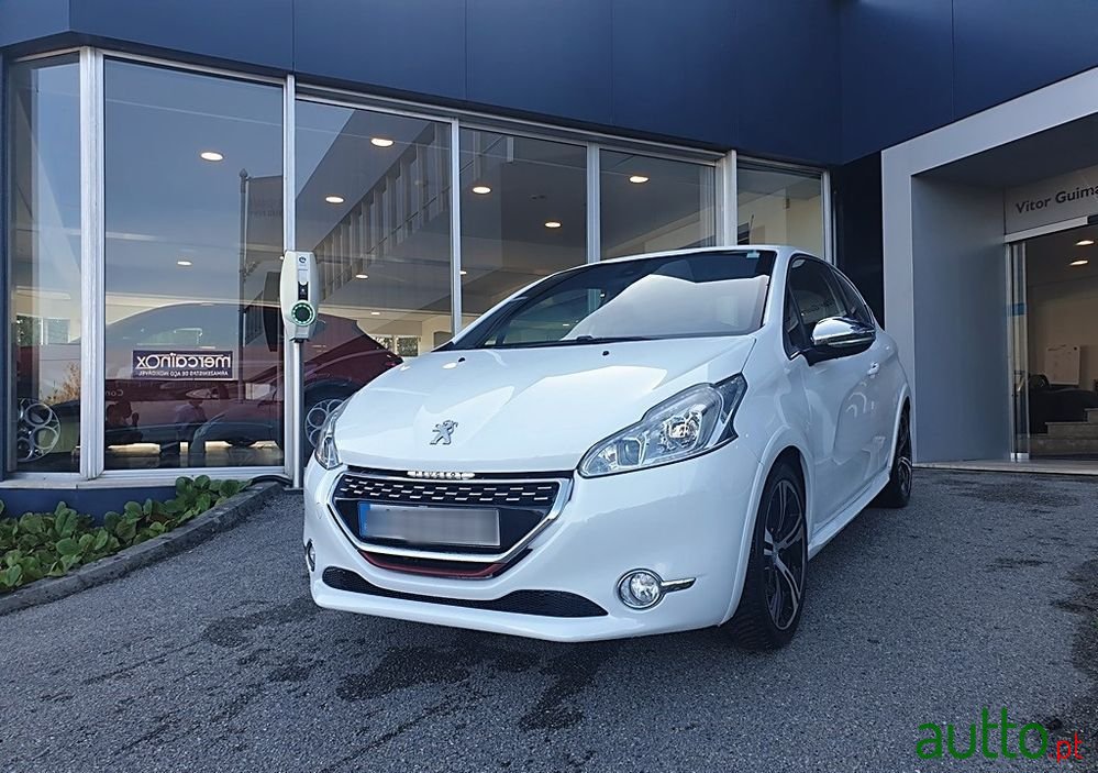 2015' Peugeot 208 1.6 Thp Gti photo #1