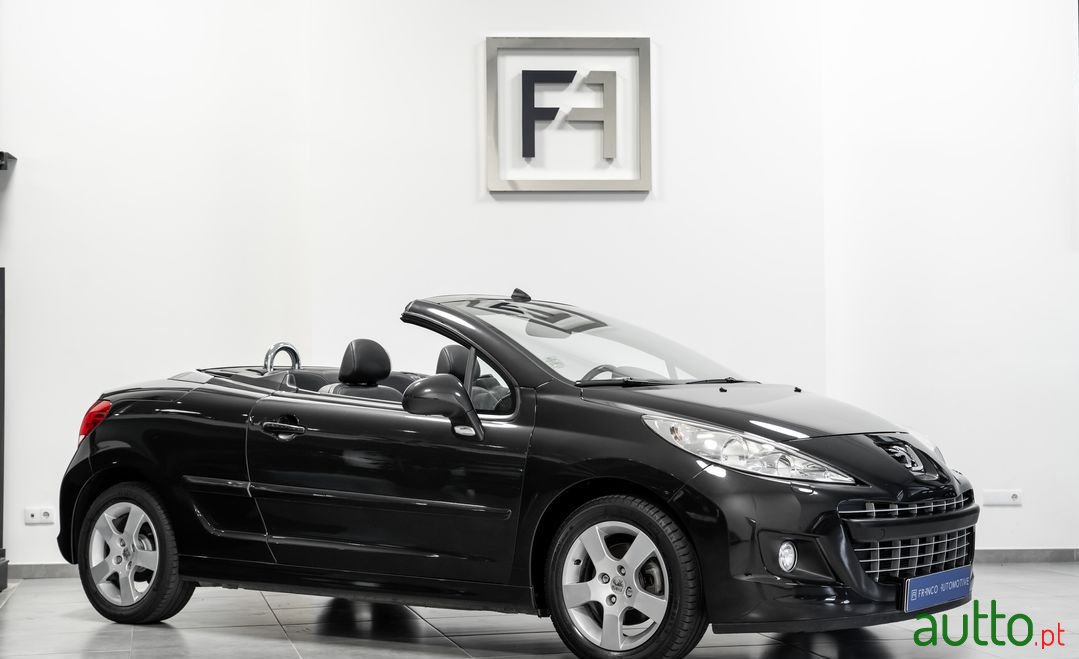 2011' Peugeot 207 photo #1