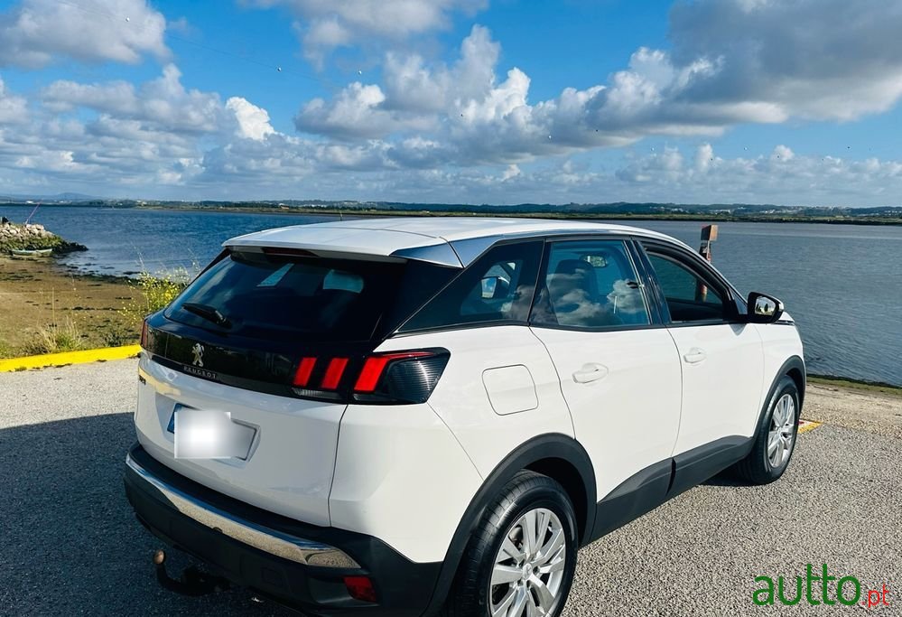 2019' Peugeot 3008 photo #4