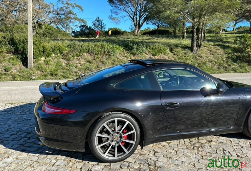 2011' Porsche 911 photo #3