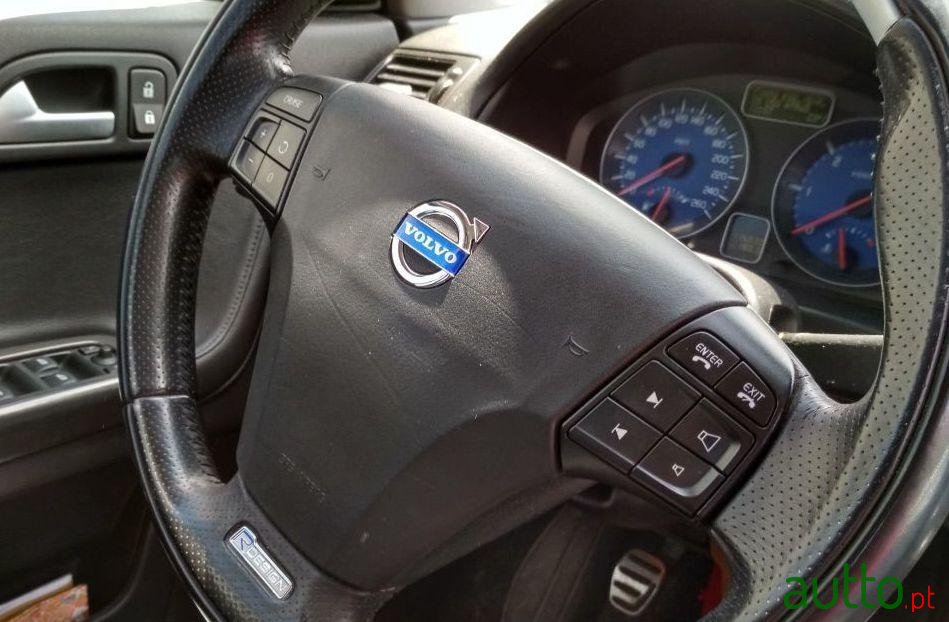 2012' Volvo V50 photo #1