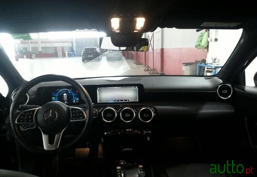 2021' Mercedes-Benz Classe A photo #5