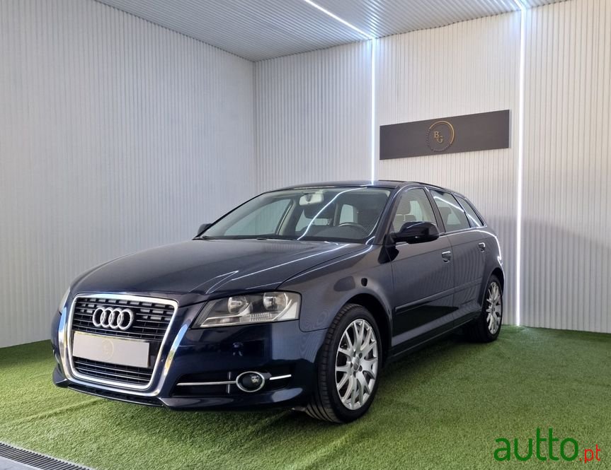 2010' Audi A3 Sportback photo #1