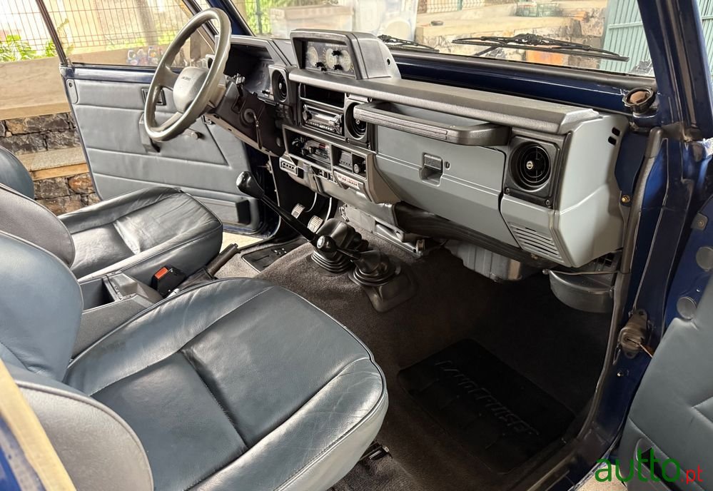 1988' Toyota Land Cruiser 250 Td photo #6