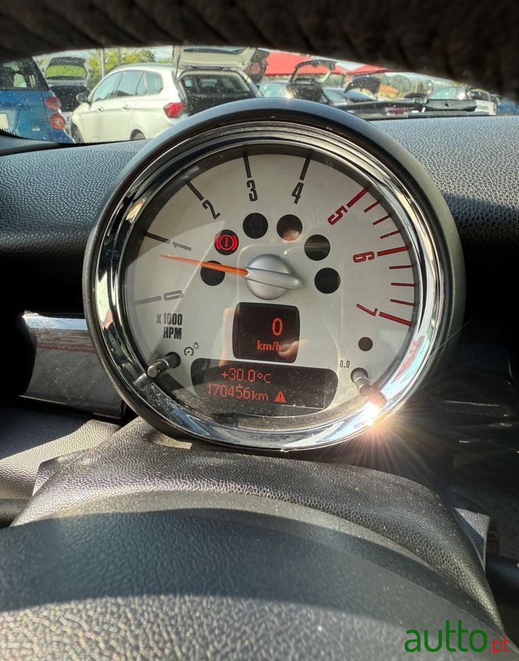 2012' MINI 3 Portas photo #5