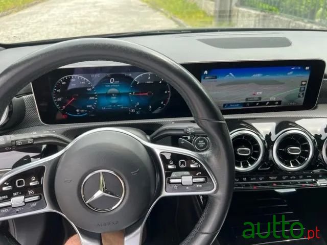 2019' Mercedes-Benz A-180 photo #2