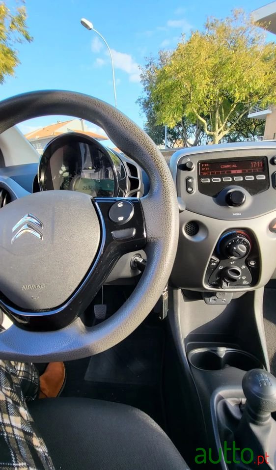 2018' Citroen C1 1.0 Vti Feel photo #6