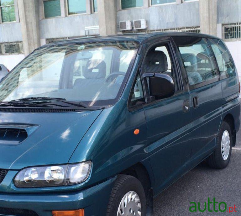 1998' Mitsubishi Space Gear 2.5 Td Glx photo #1