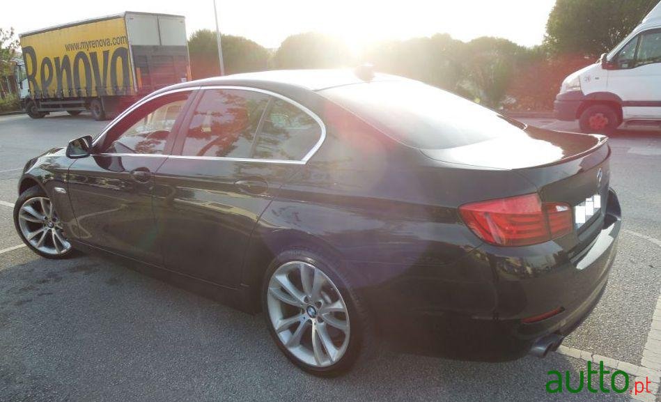 2010' BMW 520 D Executive photo #2