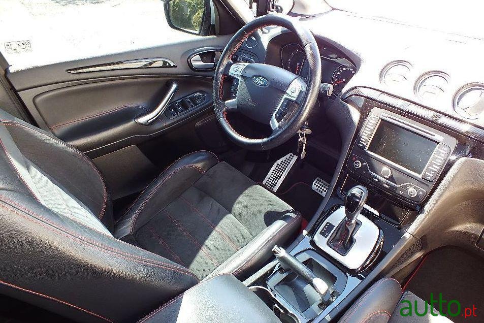 2014' Ford S-Max photo #1