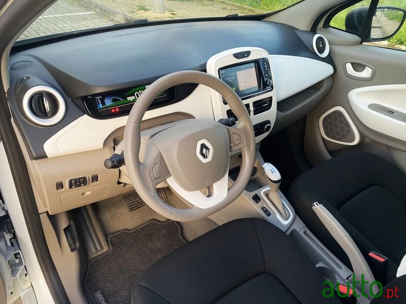 2018' Renault Zoe Life 40 photo #2