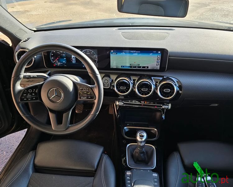 2020' Mercedes-Benz Classe A photo #6