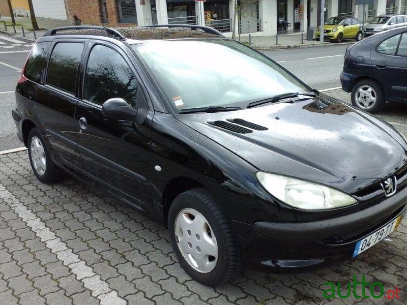 2002' Peugeot 206-Sw 1.1 photo #1