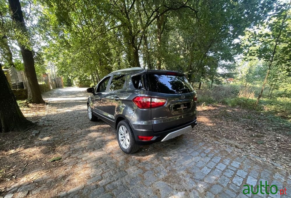 2017' Ford EcoSport photo #4