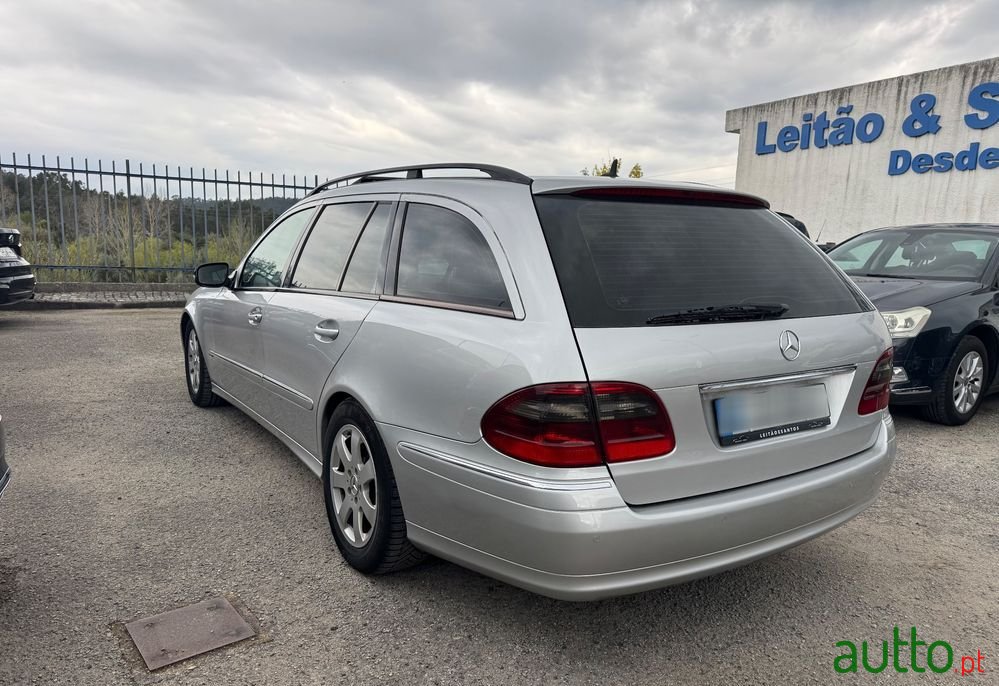 2007' Mercedes-Benz Classe E photo #6