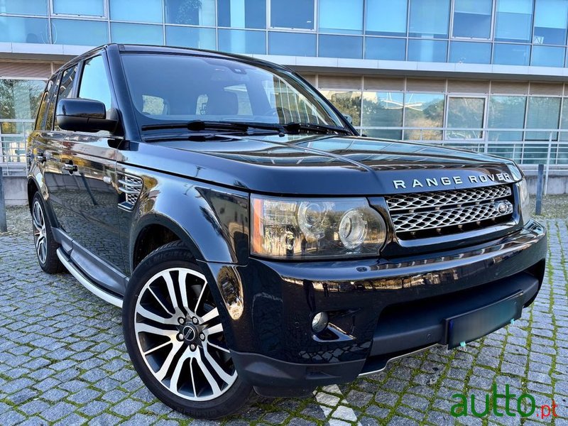 2012' Land Rover Range Rover Sport 3.0 Sdv6 Hse photo #3