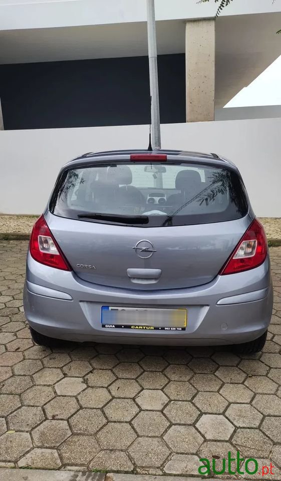 2009' Opel Corsa photo #6