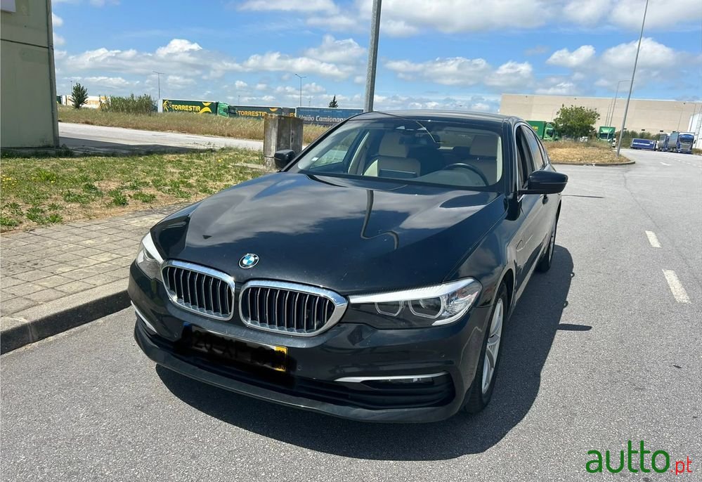 2019' BMW Série 5 E Iperformance photo #1