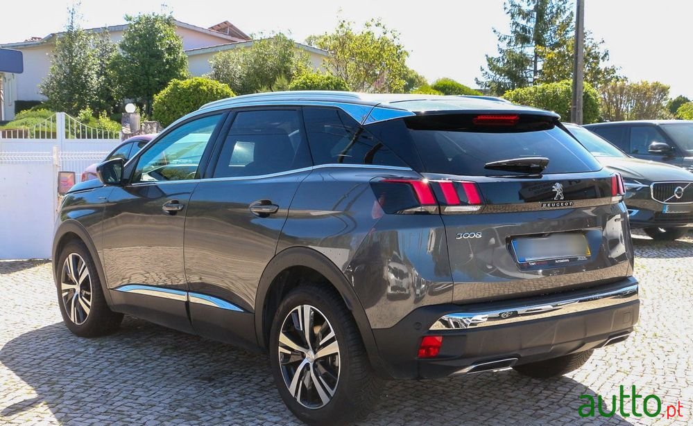 2019' Peugeot 3008 photo #3