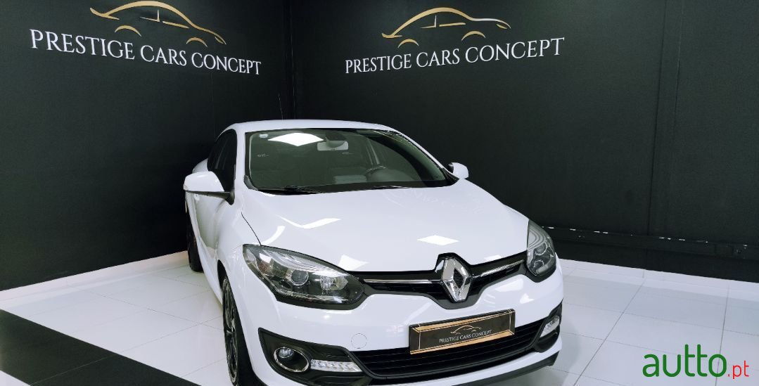 2014' Renault Megane Coupe photo #5